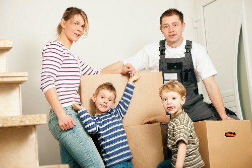 Commercial moving truck support in Hammersmith West London