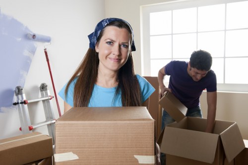Reliable man and van moving service in Hammersmith