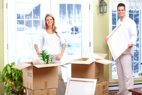 Reliable Hammersmith man and van service for local moves