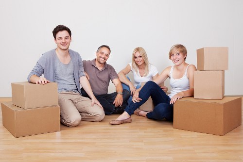 Visual symbol for screen-reader-friendly Hammersmith moving information